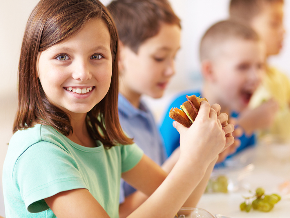 Yummy, Healthy Food Keeps Brains Engaged